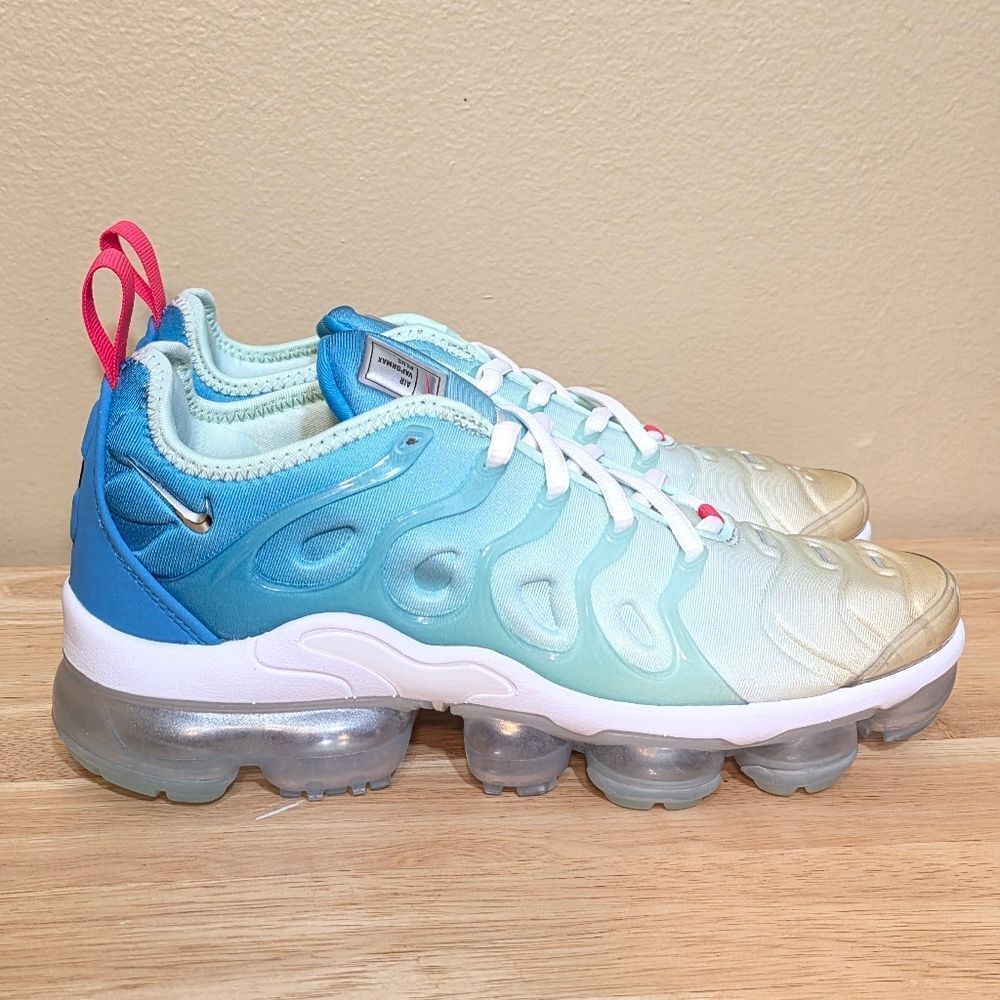 Air Vapormax Plus Mint Foam Laser Blue Shoes DQ7651-300 Women's Size 7